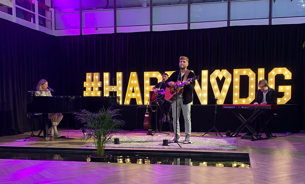 campagne idtv+ voor zorgmedewerkers piekt met #hartnodig kerstconcert